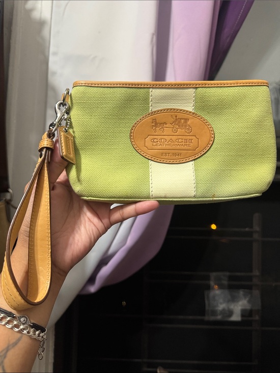 Coach Handbags - Coach Hamptons Archive 10th Anniversary green canvas leather Kisslock